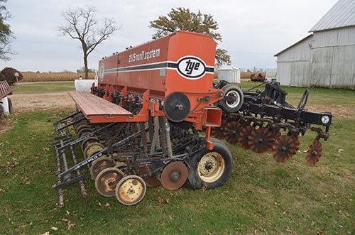 Property photo 41 - FARM MACHINERY AUCTION IN ALLEN COUNTY